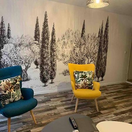 Appartement Avec Cours Gien Dış mekan fotoğraf