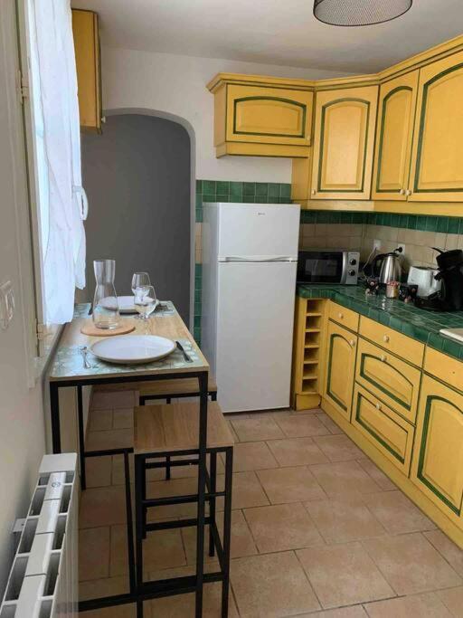 Appartement Avec Cours Gien Dış mekan fotoğraf